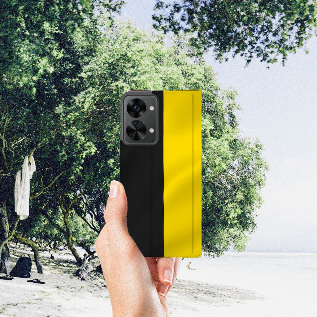 OnePlus Nord 2T Standcase Belgische Vlag - B2C Telecom