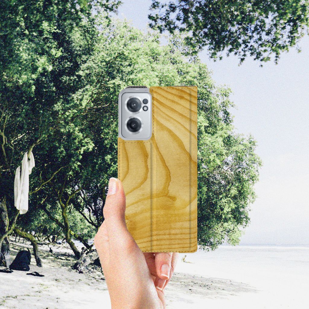 OnePlus Nord CE 2 5G Book Wallet Case Licht Hout - B2C Telecom