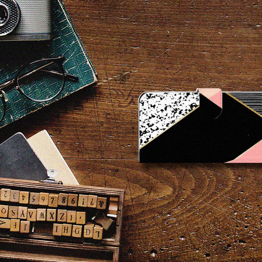 Motorola Moto G7 Power Book Case Zwart Roze Vormen