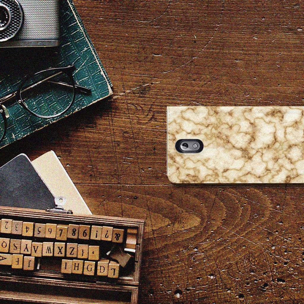 Nokia 3.1 (2018) Standcase Marmer Goud