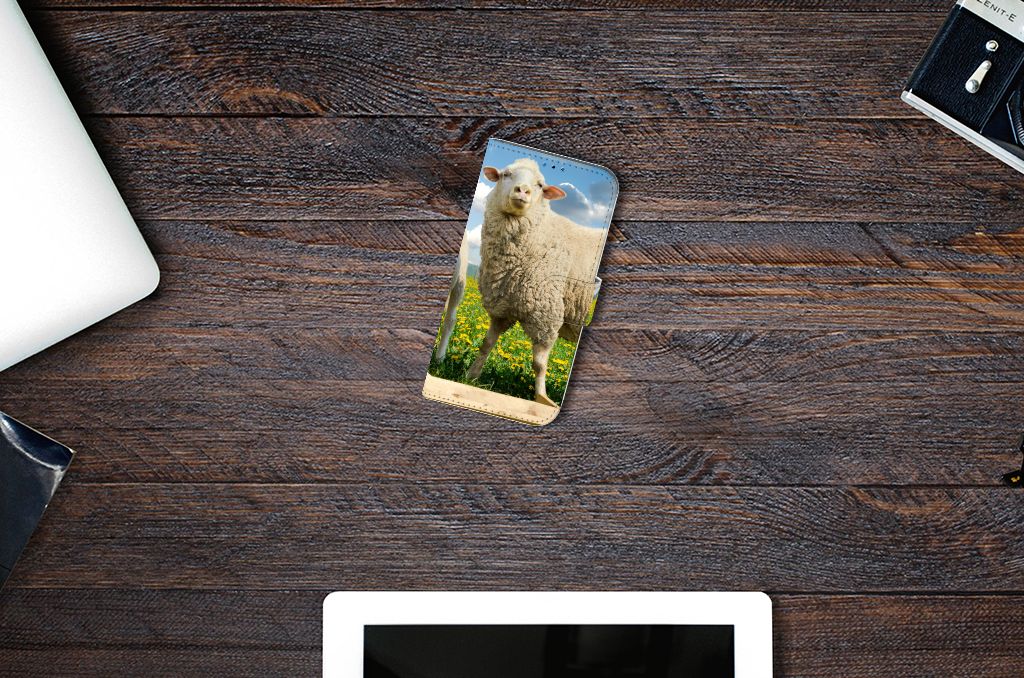 iPhone 14 Pro Telefoonhoesje met Pasjes Schaap en Lammetje