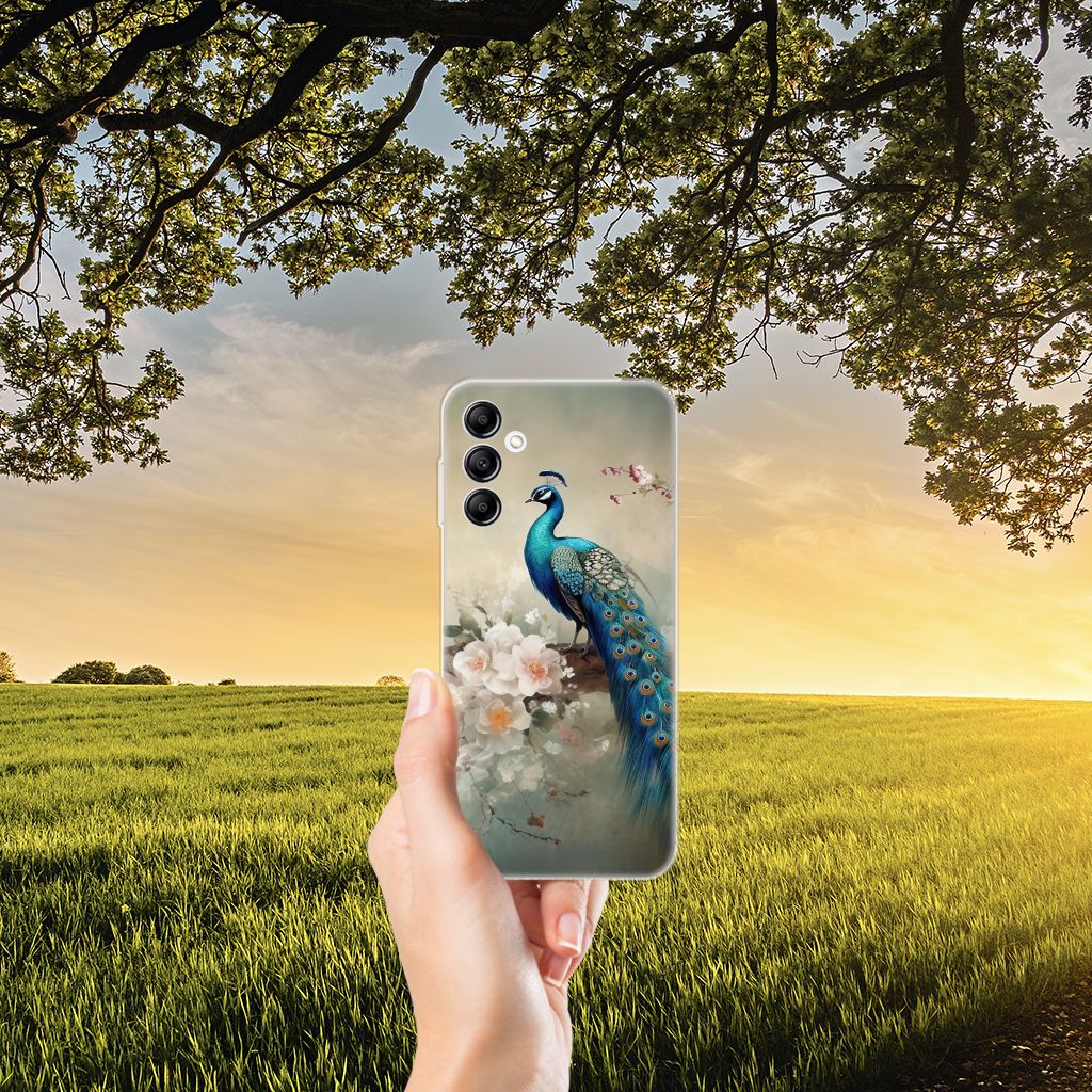 TPU Hoesje voor Samsung Galaxy A14 5G Vintage Pauwen met kleurrijke pauw op een bloemenachtergrond.