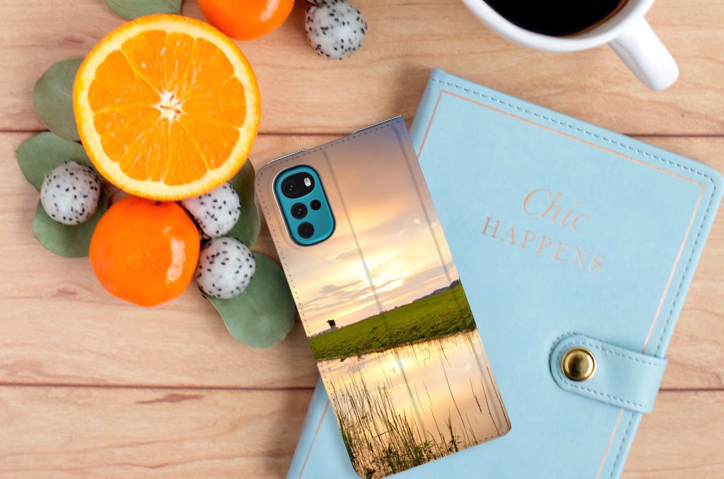 Motorola Moto G22 Hoesje maken Koe - B2C Telecom
