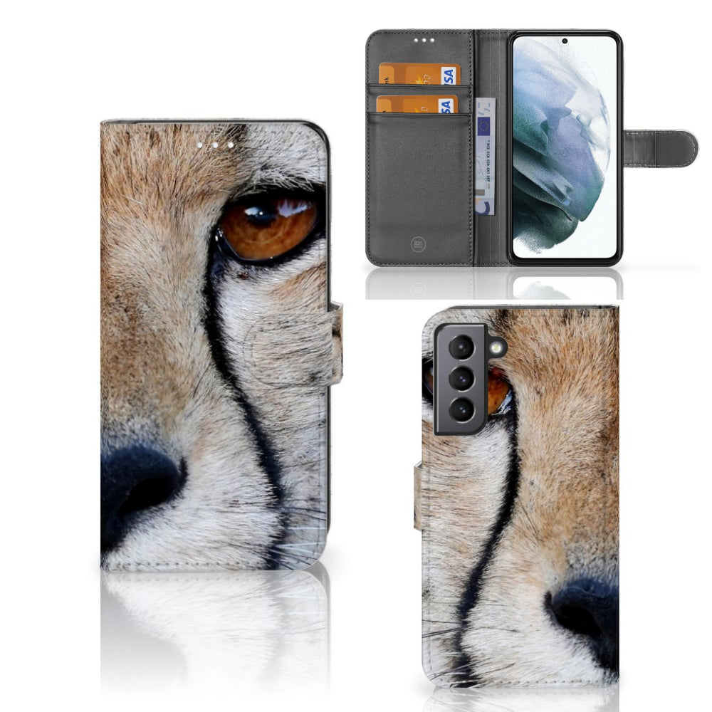 Samsung Galaxy S21 FE Telefoonhoesje met Pasjes Cheetah, close-up afbeelding van cheeta met ruimte voor 3 pasjes.