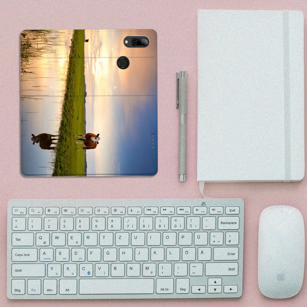 Huawei P Smart (2019) Hoesje maken Koe