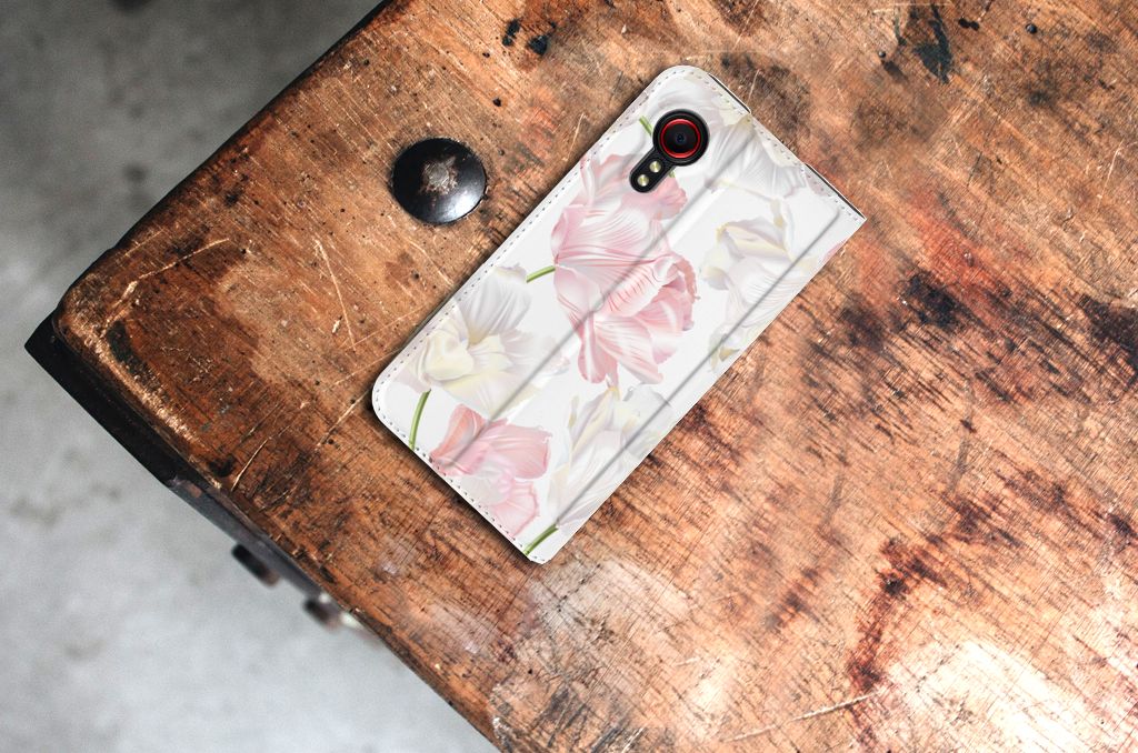 Samsung Galaxy Xcover 5 Smart Cover Lovely Flowers - B2C Telecom