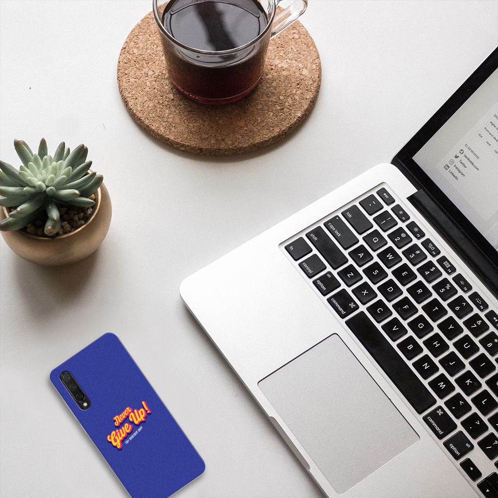 Xiaomi Mi 9 Lite Siliconen hoesje met naam Never Give Up B2C Telecom
