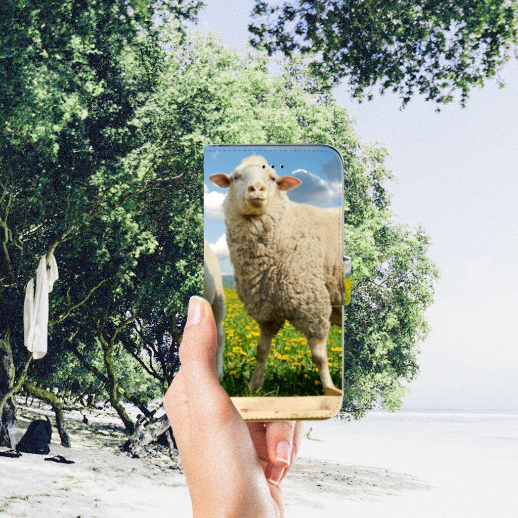 Apple iPhone 7 Plus | 8 Plus Telefoonhoesje met Pasjes Schaap en Lammetje