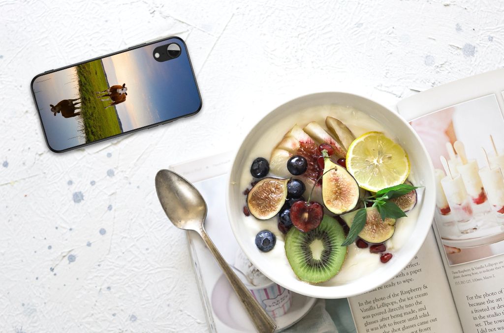 Apple iPhone XR Dierenprint Telefoonhoesje Koe B2C Telecom