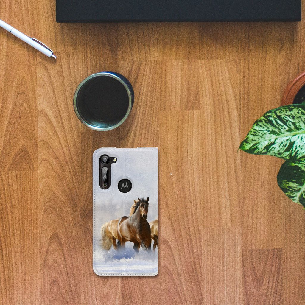 Motorola Moto G8 Power Hoesje maken Paarden - B2C Telecom
