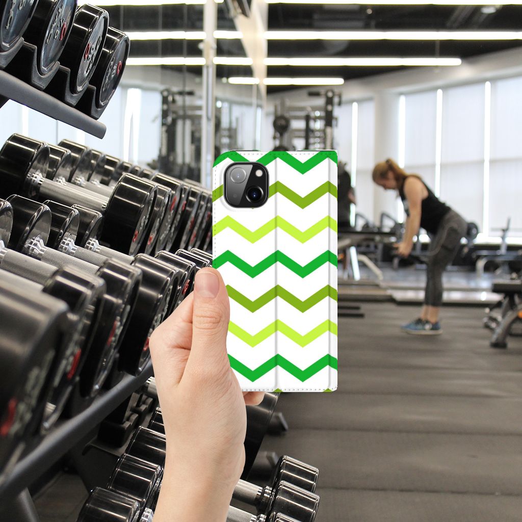 iPhone 14 Plus Hoesje met Magneet Zigzag Groen
