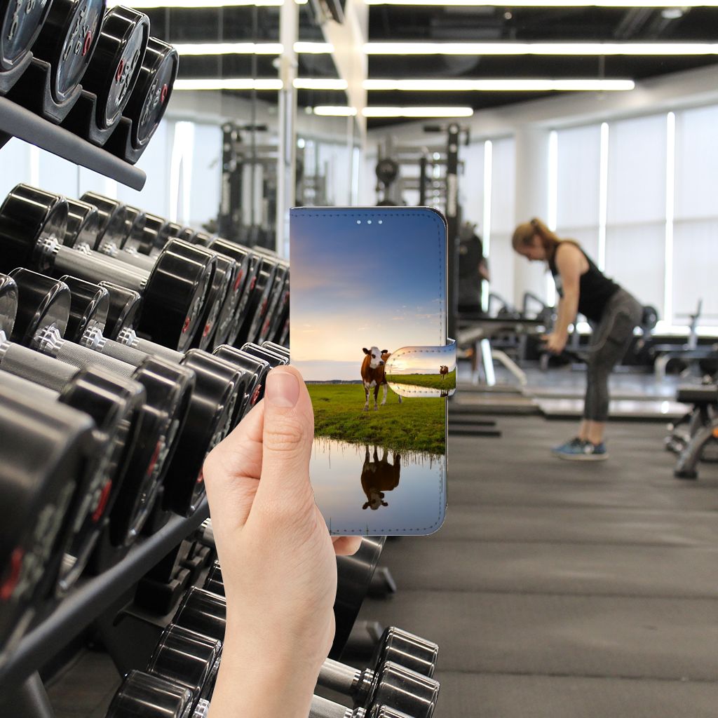 Samsung Galaxy A21s Telefoonhoesje met Pasjes Koe