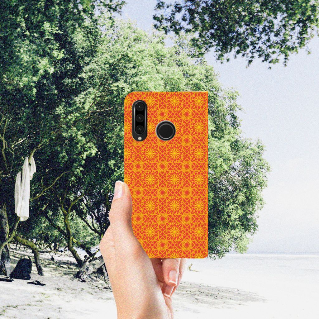 Huawei P30 Lite New Edition Hoesje met Magneet Batik Oranje