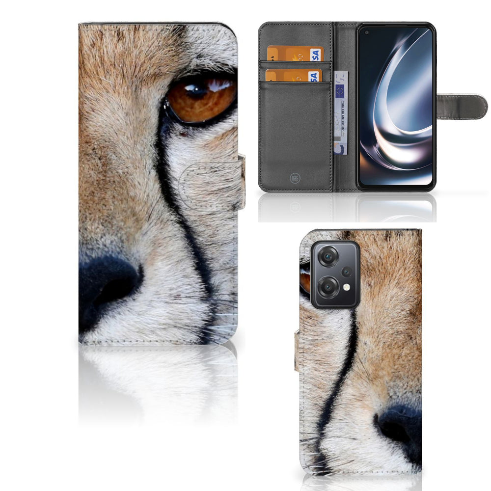 OnePlus Nord CE 2 Lite Telefoonhoesje met Pasjes Cheetah met cheeta close-up en ruimte voor 3 pasjes.