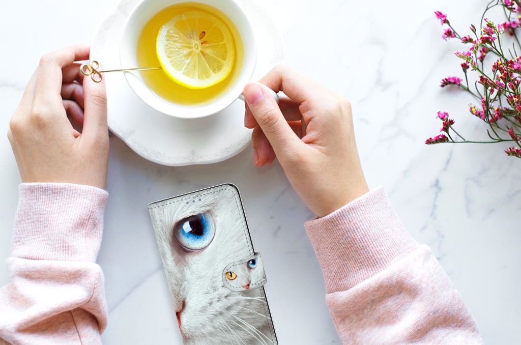 Xiaomi 12 | 12X Telefoonhoesje met Pasjes Witte Kat