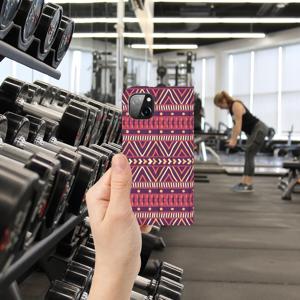 iPhone 14 Plus Hoesje met Magneet Aztec Paars