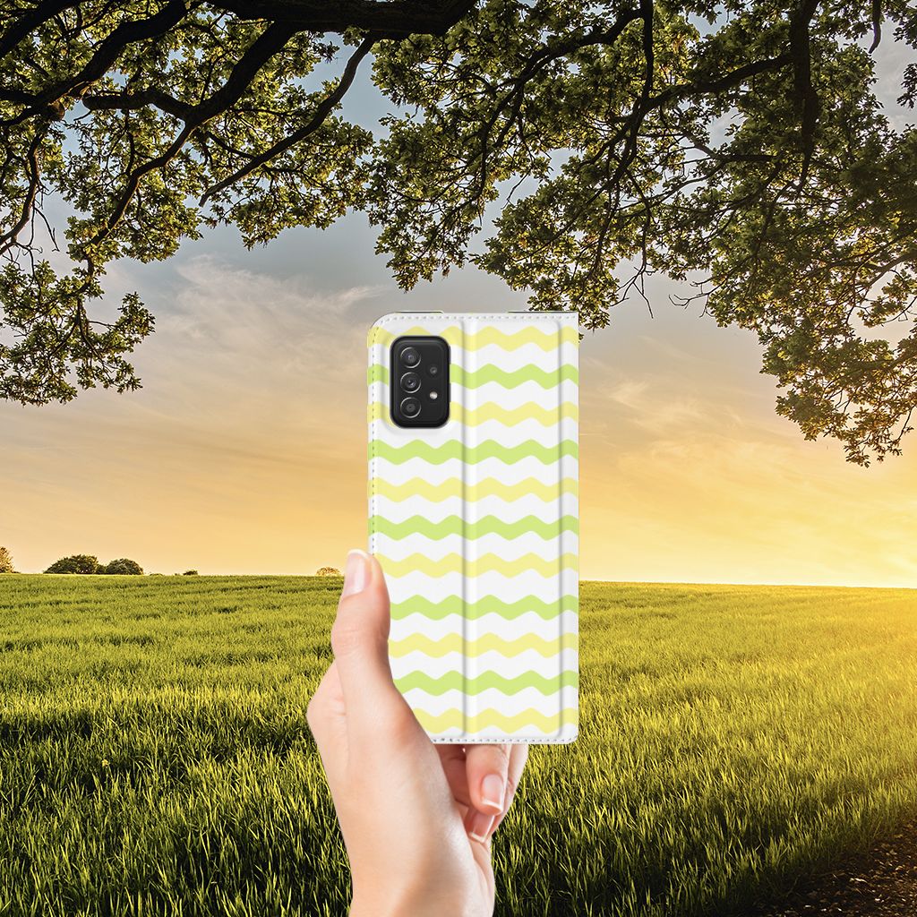 Samsung Galaxy A03s Hoesje met Magneet Waves Yellow - B2C Telecom
