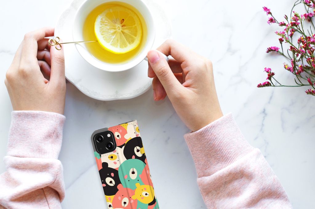 iPhone 13 Mini Magnet Case Bears - B2C Telecom
