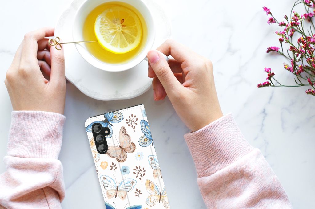 Hoesje maken voor Samsung Galaxy A14 5G Vlinder met kleurrijke vlinders, perfect voor een vrolijke uitstraling.