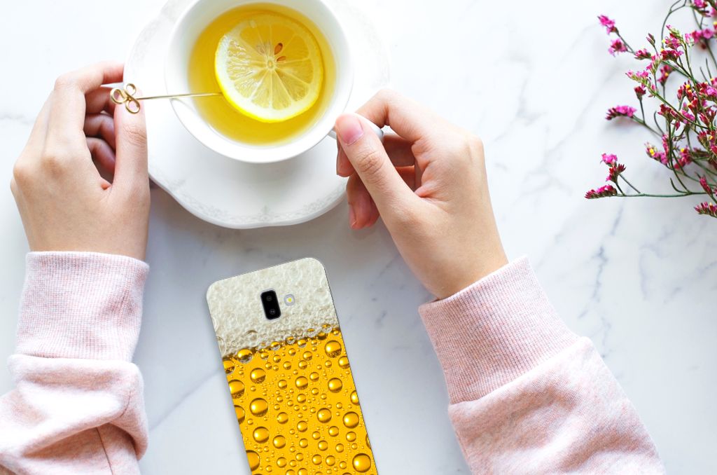 Samsung Galaxy J6 Plus (2018) Siliconen Case Bier