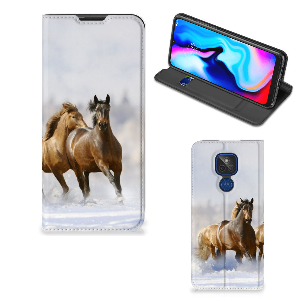Motorola Moto G9 Play Hoesje maken Paarden met paardenprint in diverse hoeken