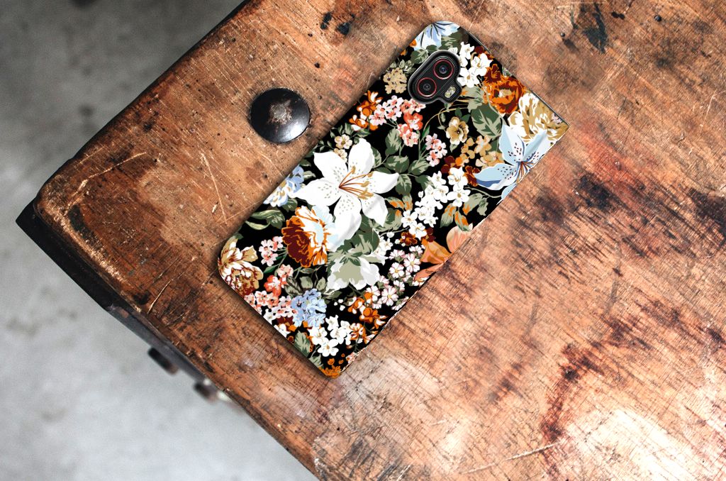 Smart Cover voor Samsung Galaxy Xcover 6 Pro Dark Flowers - B2C Telecom