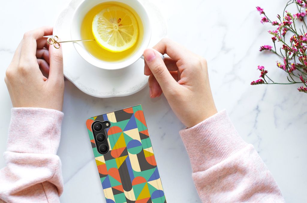 Samsung Galaxy S23 Plus Hoesje met Magneet Funky Retro - B2C Telecom