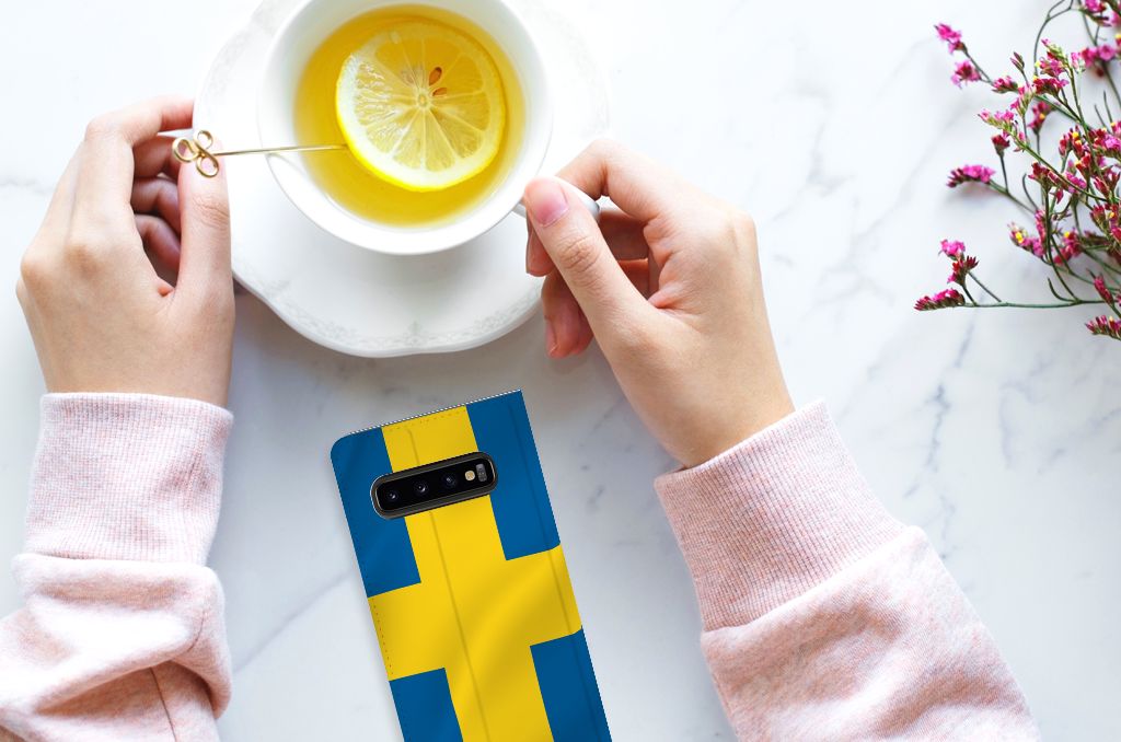 Samsung Galaxy S10 Standcase Zweden