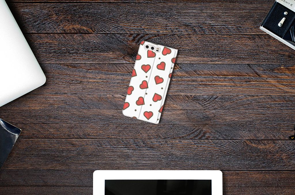 Huawei P10 Plus Hoesje met Magneet Hearts