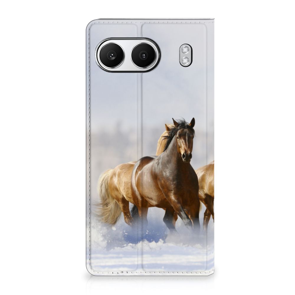 OnePlus Nord 4 Hoesje maken Paarden met afbeelding van galloperende paarden, ideaal voor paardenliefhebbers.