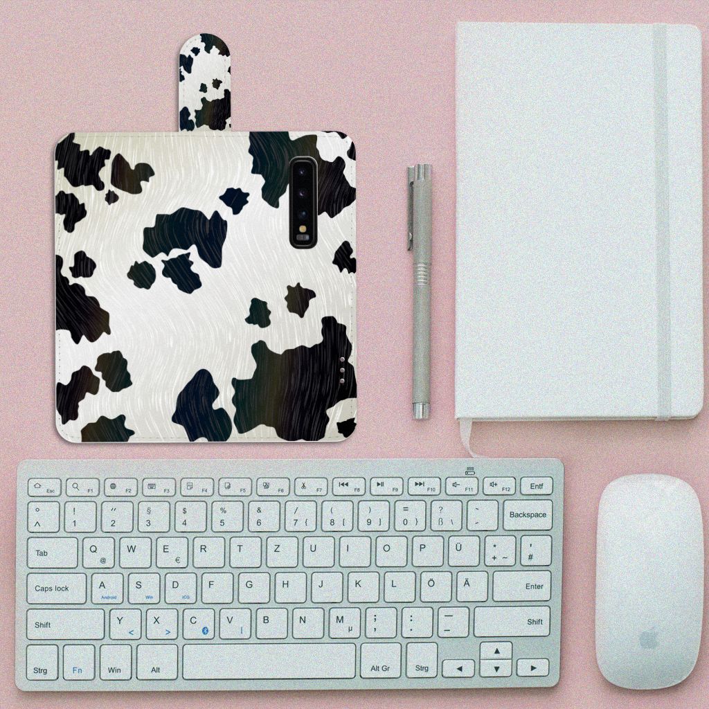 Samsung Galaxy S10 Telefoonhoesje met Pasjes Koeienvlekken