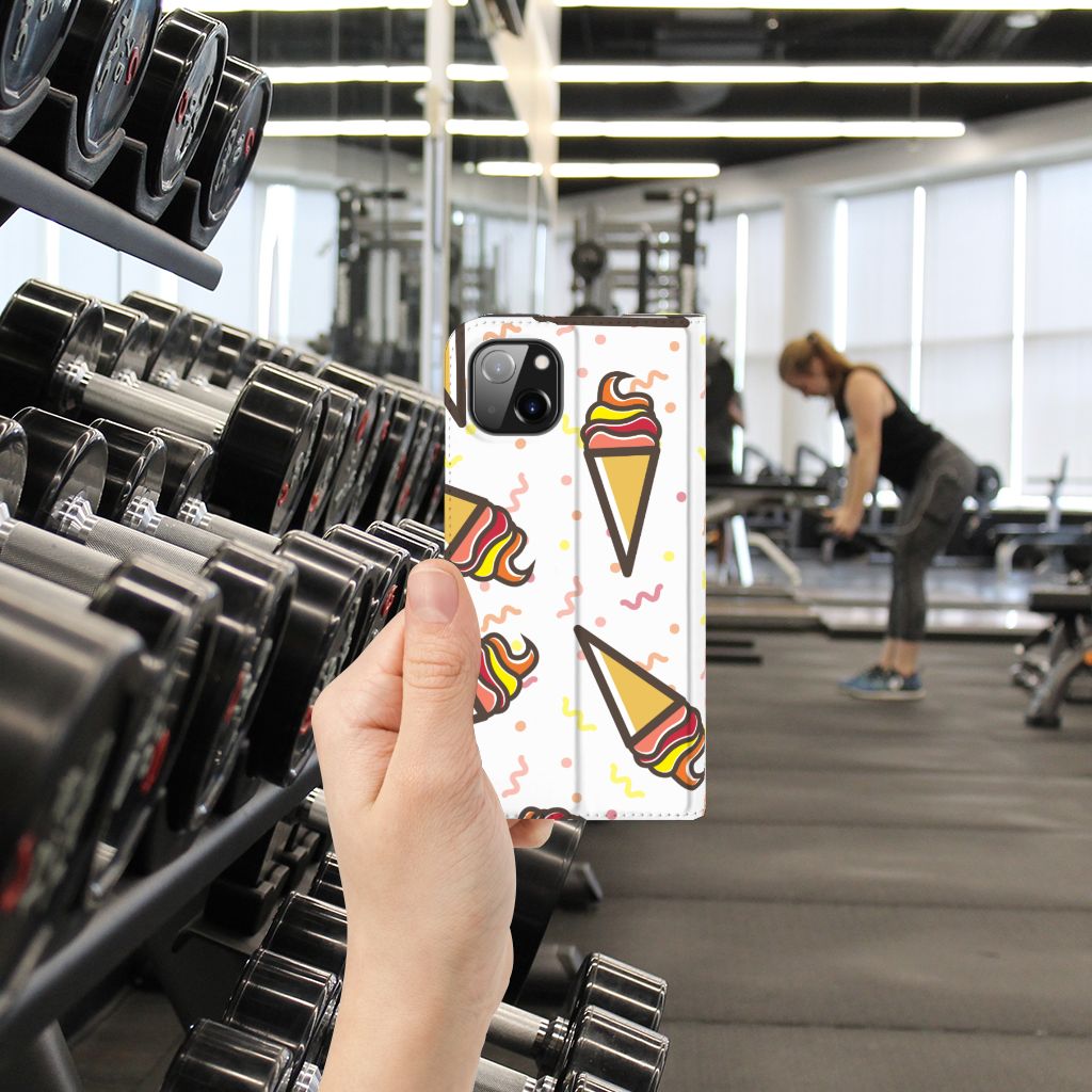 iPhone 14 Plus Flip Style Cover Icecream