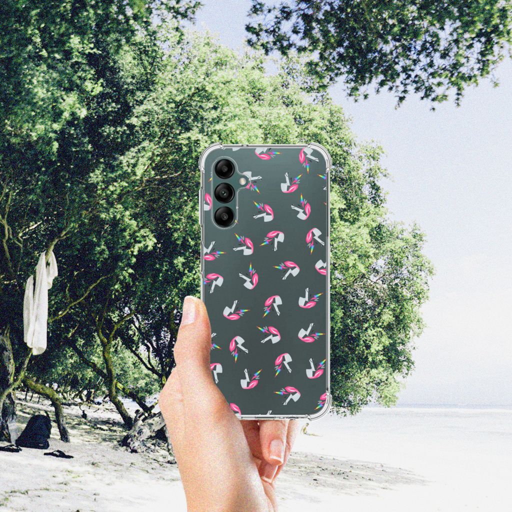 Doorzichtige Silicone Hoesje voor Samsung Galaxy A14 5G/4G Unicorns in hand met bloemenprint op een strand