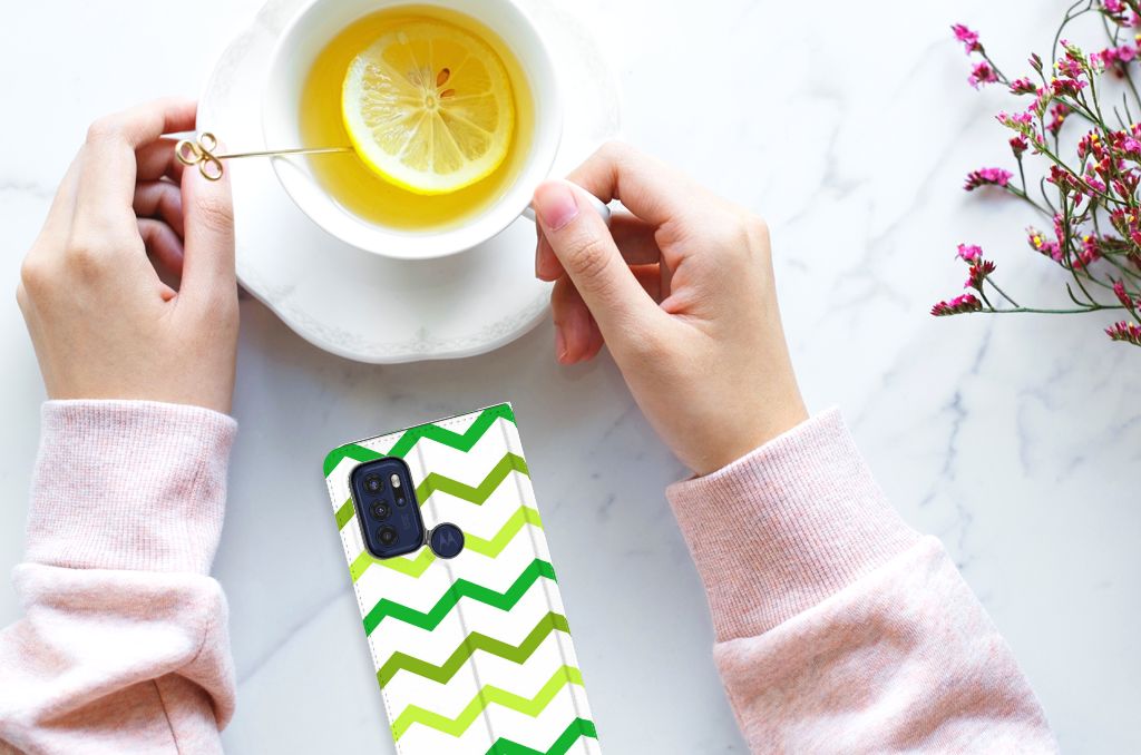 Motorola Moto G60s Hoesje met Magneet Zigzag Groen - B2C Telecom