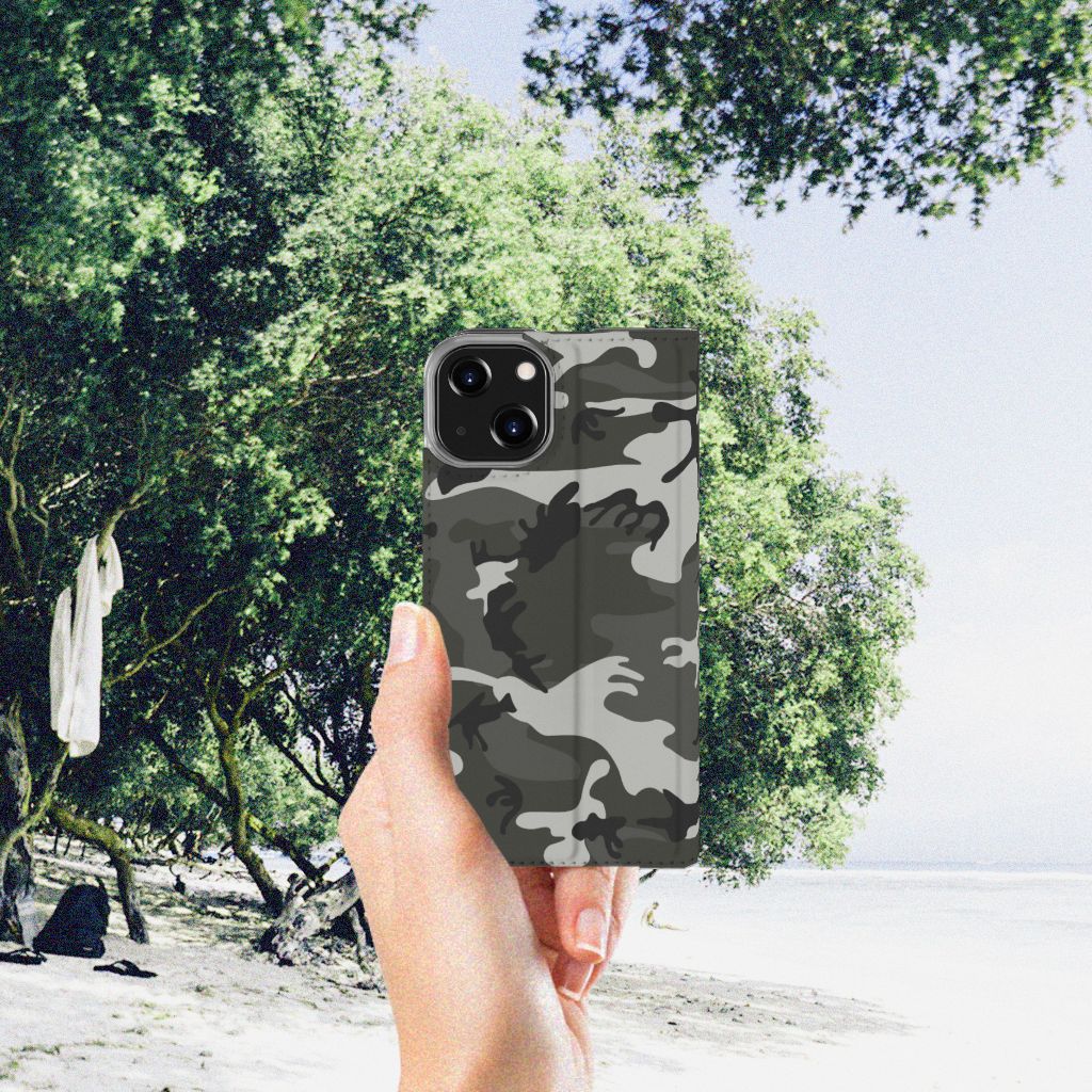 iPhone 14 Hoesje met Magneet Army Light