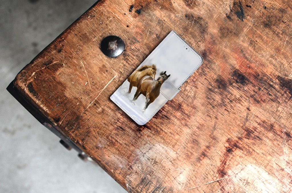 Samsung Galaxy S22 Plus Telefoonhoesje met Pasjes Paarden