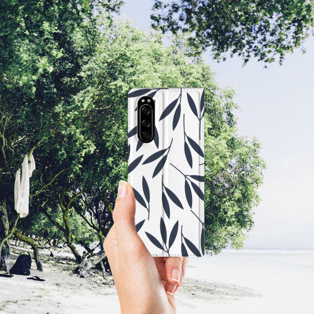 Sony Xperia 5 Smart Cover Leaves Blue - B2C Telecom