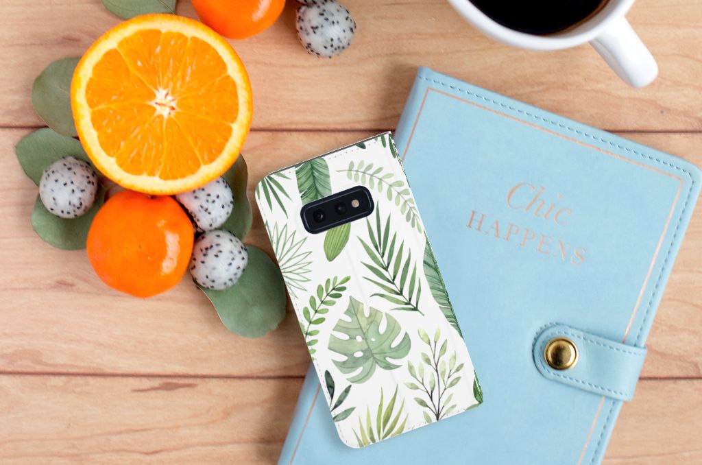 Samsung Galaxy S10e Smart Cover Leaves