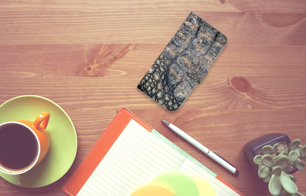Samsung Galaxy A31 Telefoonhoesje met Pasjes Krokodillenprint