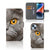 Telefoonhoesje met Pasjes iPhone 15 Plus Britse Korthaar met opvallende gouden ogen van kat.