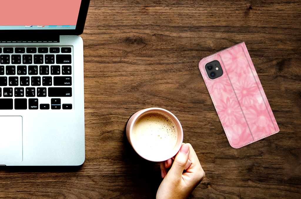 Apple iPhone 11 Smart Cover Spring Flowers