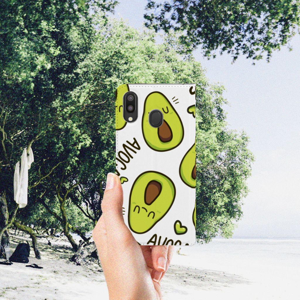 Samsung Galaxy M20 Magnet Case Avocado Singing