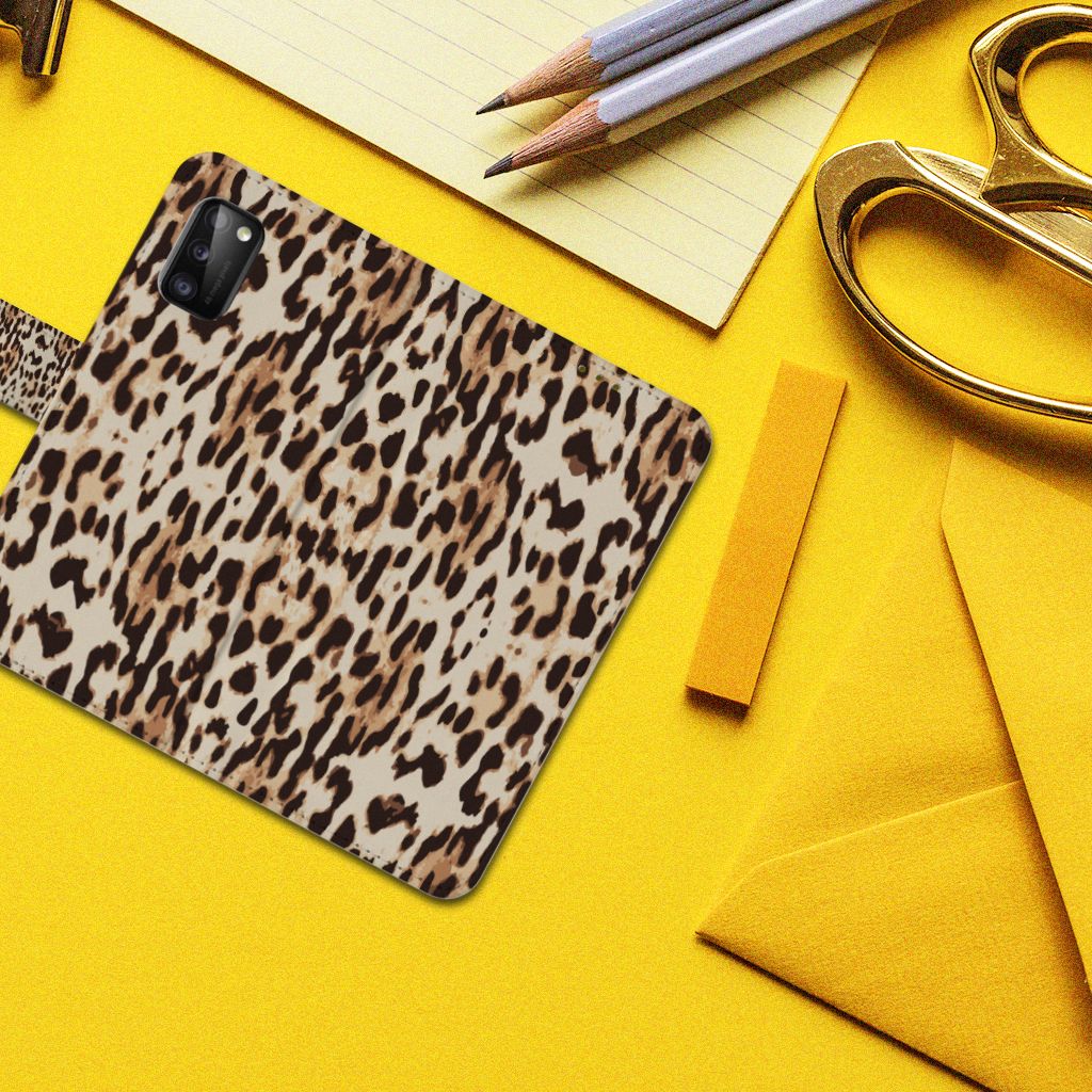 Samsung Galaxy A41 Telefoonhoesje met Pasjes Leopard