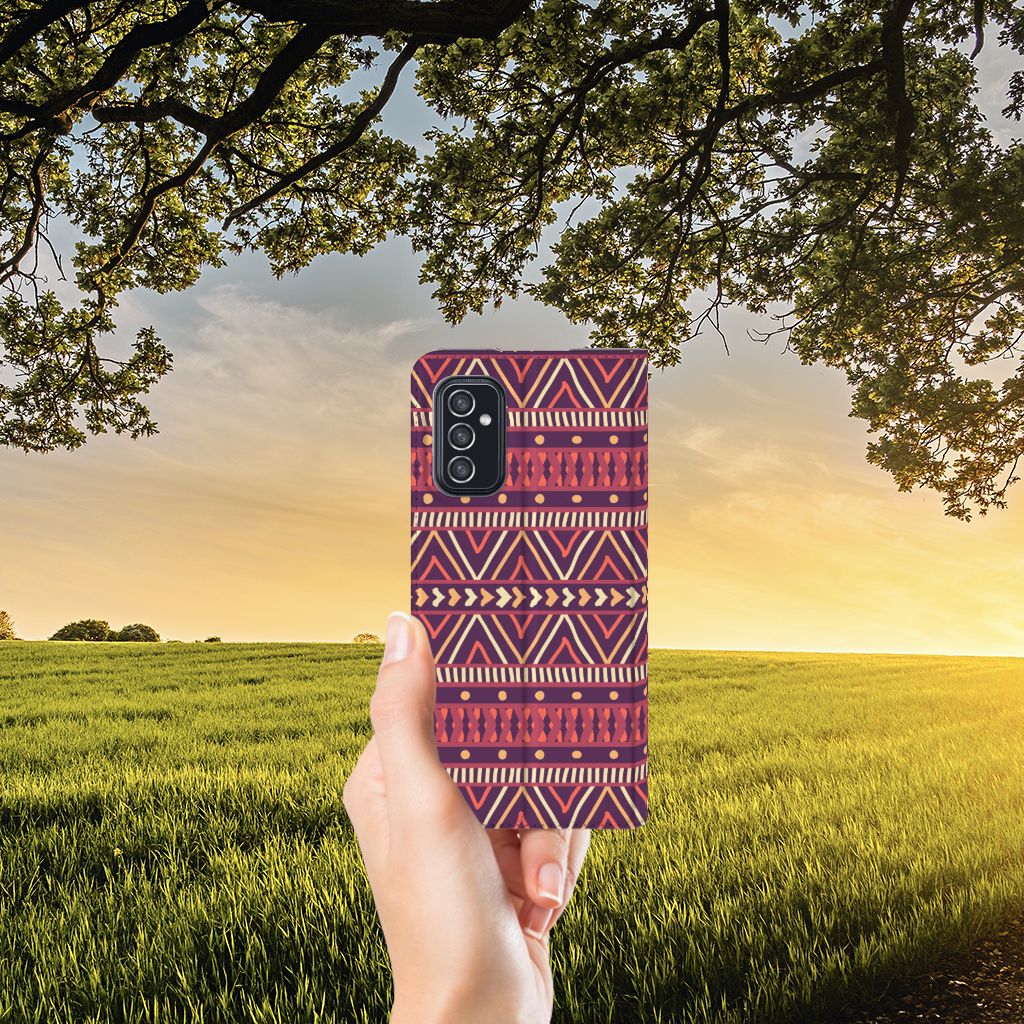 Samsung Galaxy M52 Hoesje met Magneet Aztec Paars - B2C Telecom