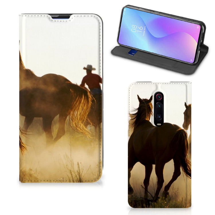 Xiaomi Mi 9T Pro Hoesje maken Design Cowboy met paarden en cowboy in een stoffige omgeving.