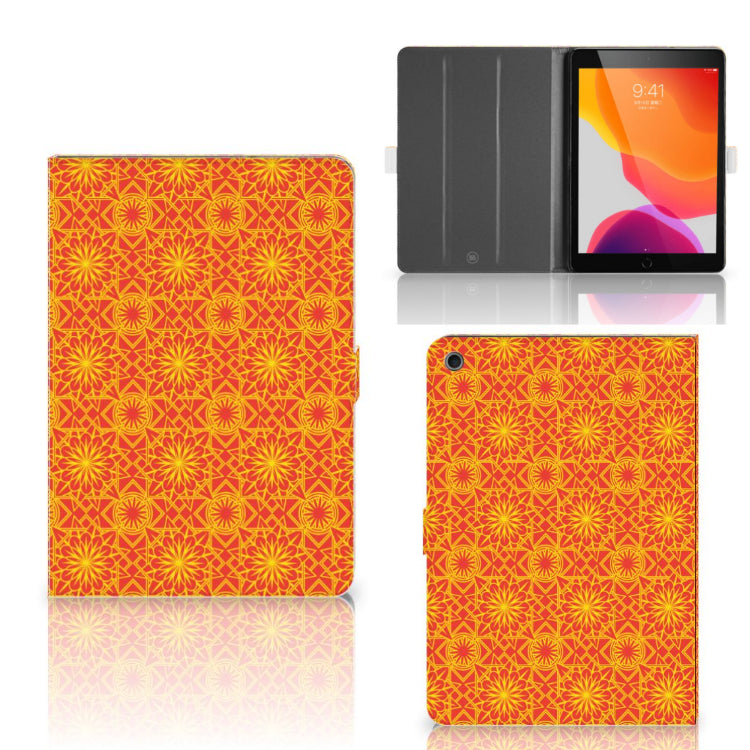 Tablet Hoes Batik Oranje - collage met voor-, achter- en binnenkant