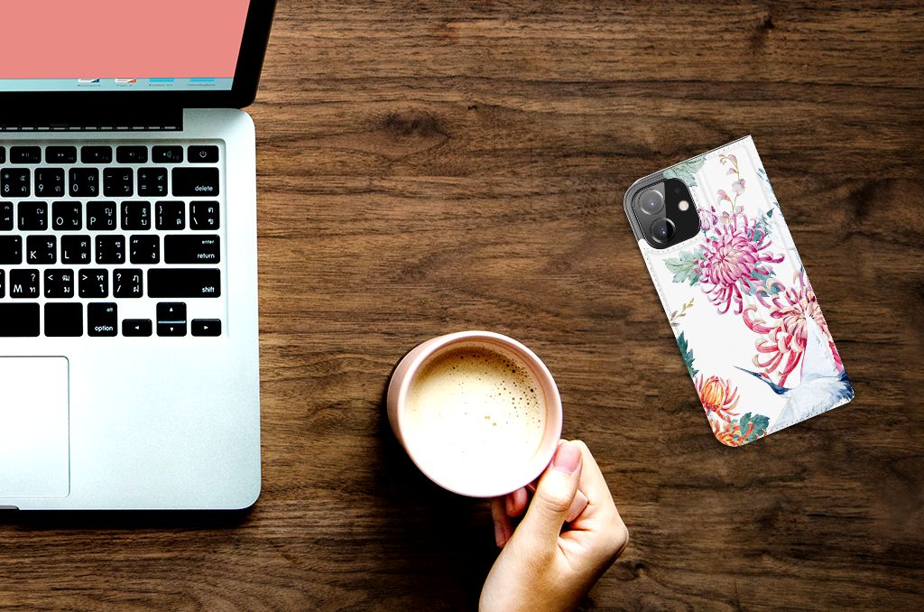 iPhone 12 | iPhone 12 Pro Hoesje maken Bird Flowers bloemen telefoonhoesje aanzicht