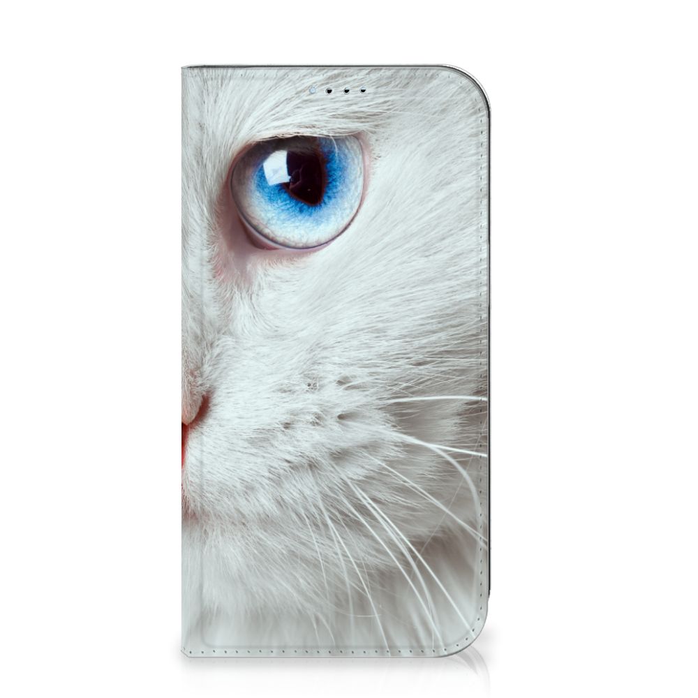 iPhone 15 Hoesje maken Witte Kat met close-up van een witte kat met blauwe ogen đą