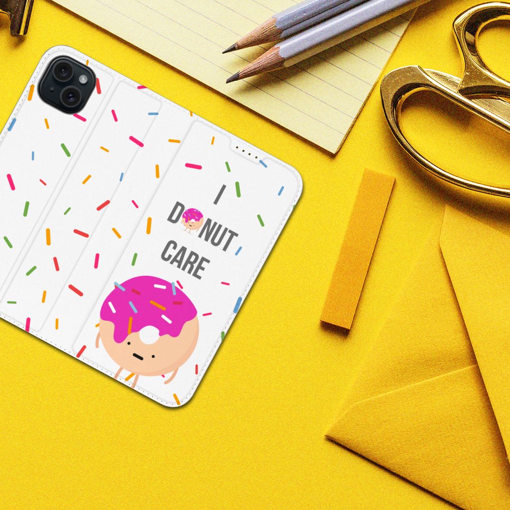 iPhone 15 Plus Flip Style Cover Donut Roze met kleurrijke spikkels en een grappige donut đŠ.
