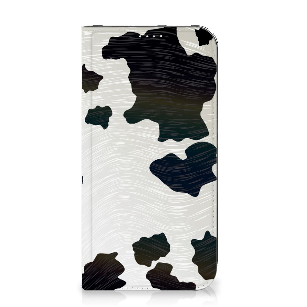 iPhone 15 Plus Hoesje maken Koeienvlekken in zwart-witte koeienprint voor optimale bescherming.